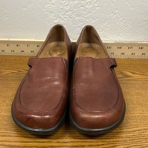 Dansko Size EU 38 Womens Clog Darcy Brown Leather Like New Condition